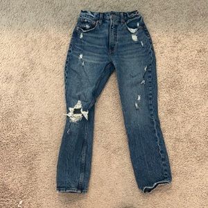 Abercrombie the Skinny High Rise Jean (size 25)